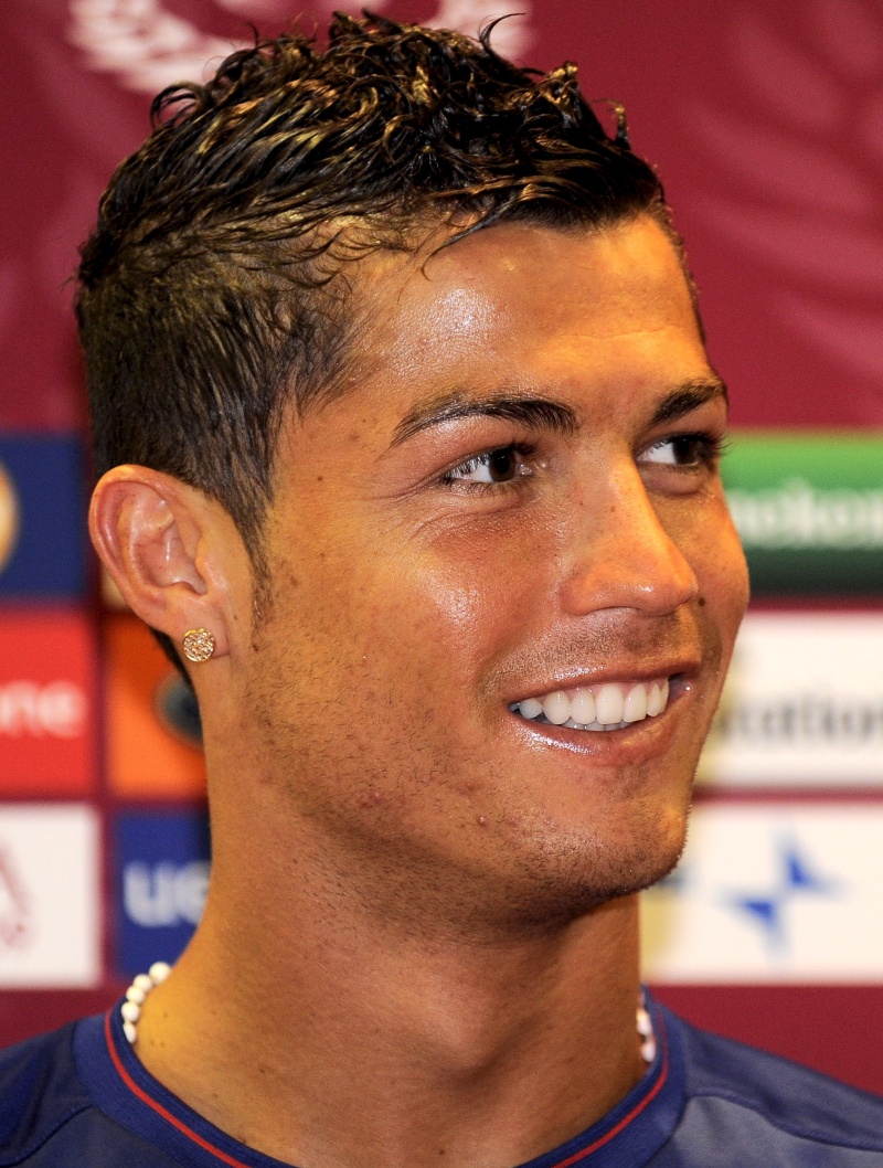 0-165401-cristianoronaldo.jpg