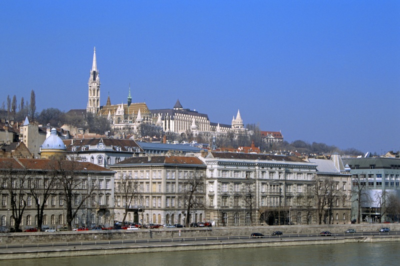 0-165669-budapesta.jpg