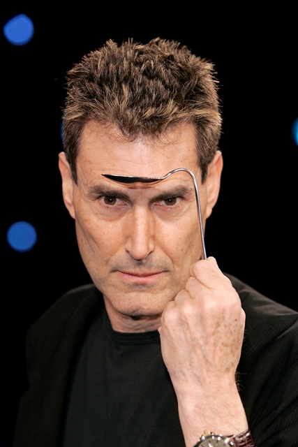0-167165-urigeller1.jpg