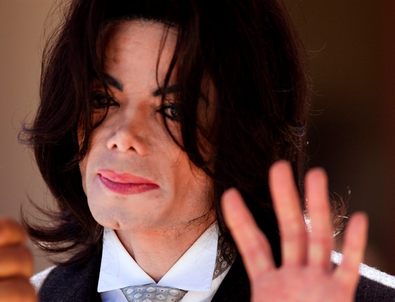 0-167166-michael_j.jpg 0-167166-michael_j.jpg