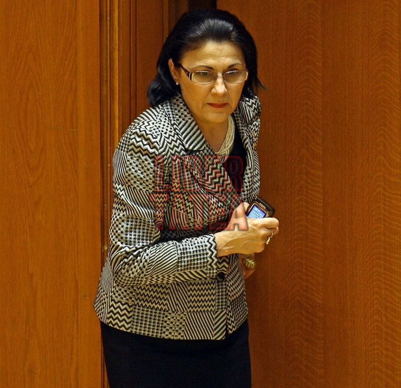 0-167773-ec.jpg