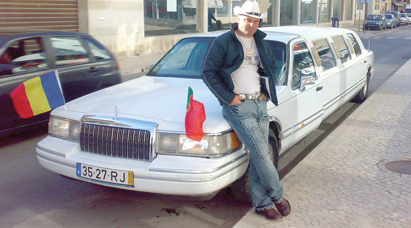 4055-160003-limo.jpg