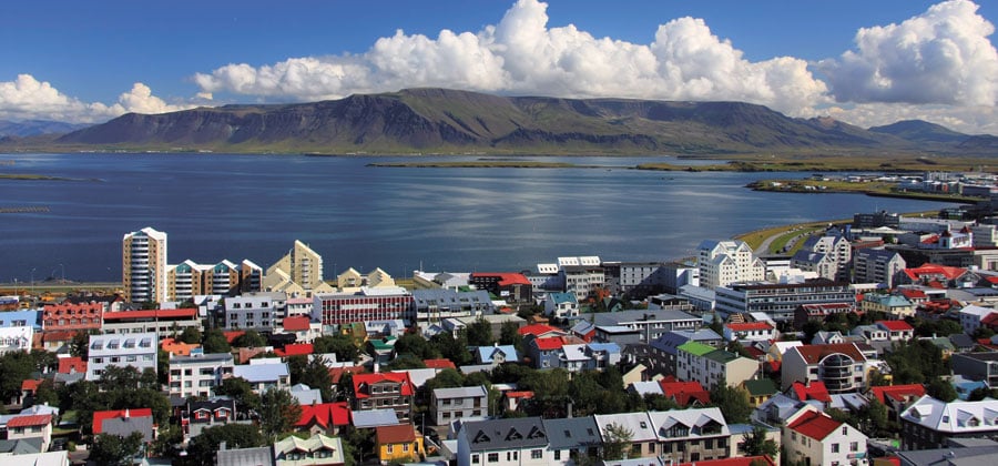 4062-162105-1islandashutterstock_16363870.jpg