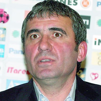 4063-162221-hagi.jpg