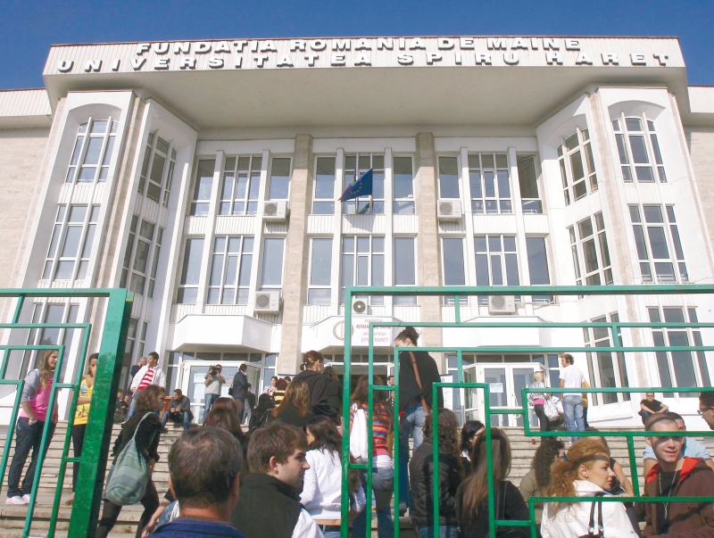 4071-165184-spiru_haret_universitate.jpg