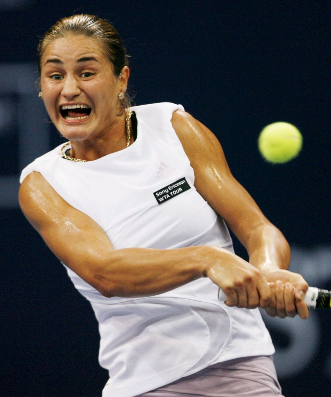 0-169245-monica_niculescu_1.jpg