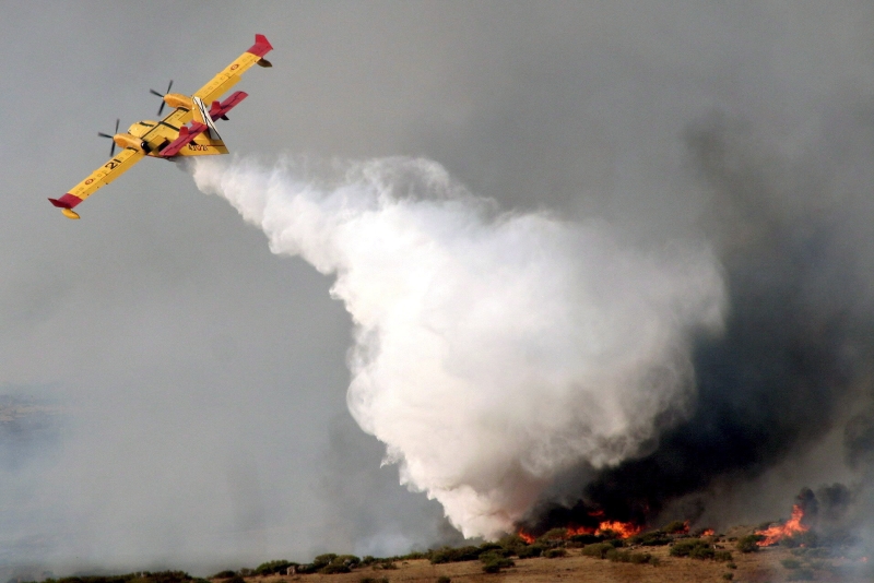 0-169441-incendiu_avion.jpg