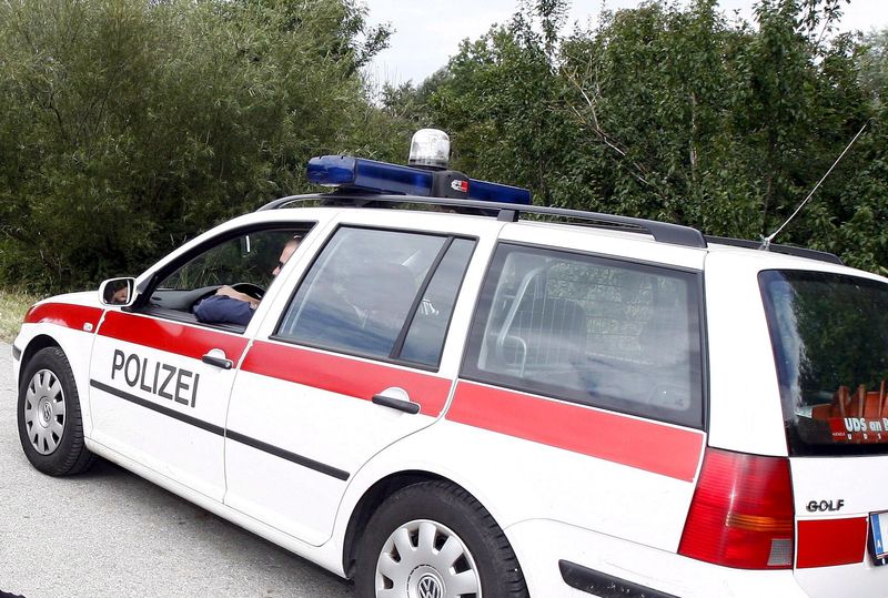 0-169939-polizei.jpg