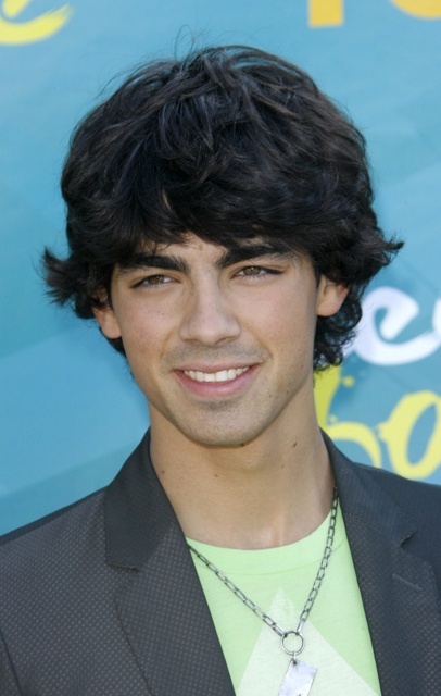 0-172248-joejonas.jpg