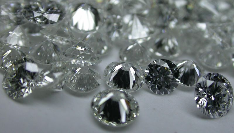 0-174011-diamante.jpg 0-174011-diamante.jpg