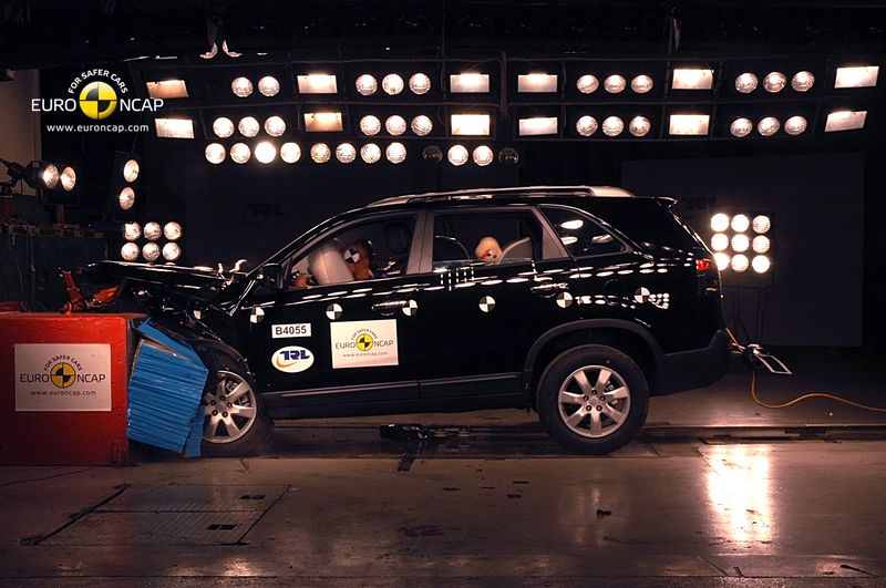 0-176746-kiasorento.jpg