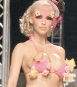 4093-170850-andreea.jpg 4093-170850-andreea.jpg