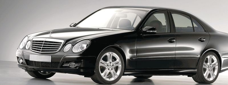 4099-172450-mercedes.jpg