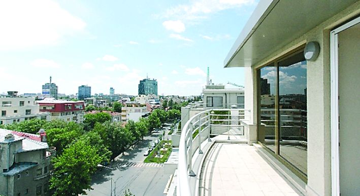 4104-173923-8edterasapenthouseherastrau.jpg