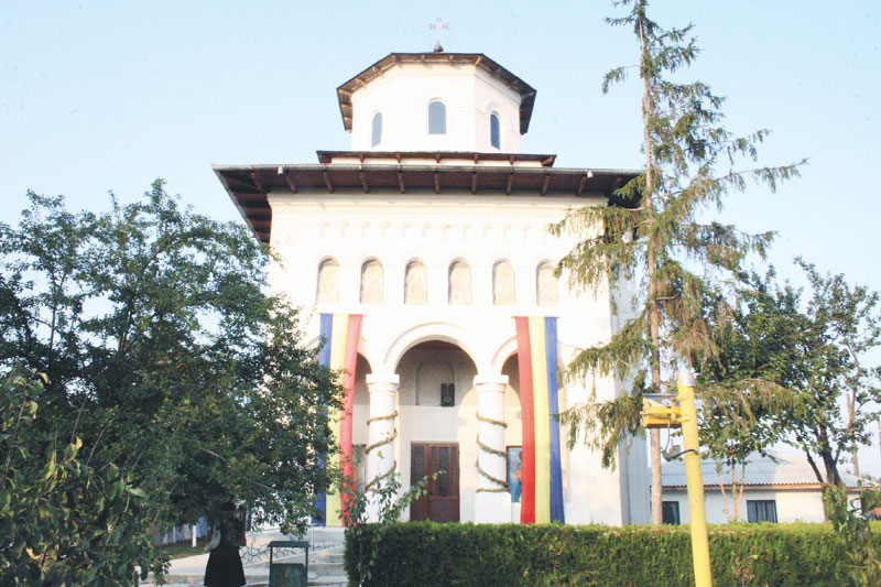 4116-177532-biserica.jpg