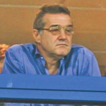 4126-178057-becali.jpg