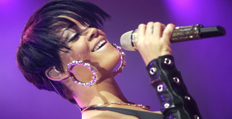 0-180276-rihanna.jpg