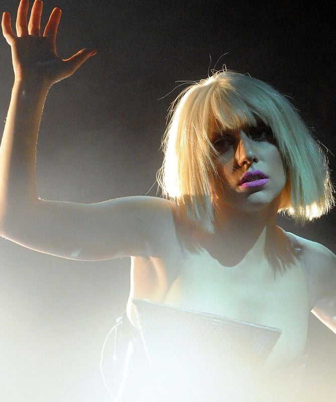 0-180600-ladygaga.jpg