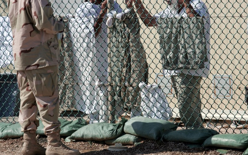 0-183349-guantanamo.jpg