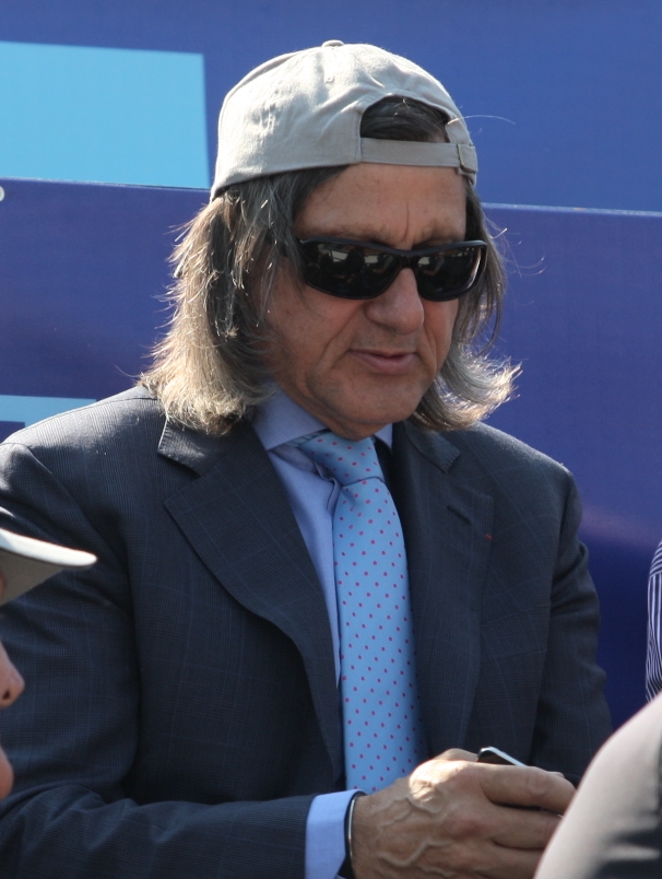 0-185322-ilie_nastase_1.jpg