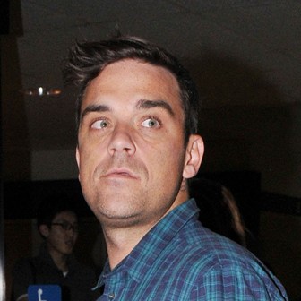 0-187161-robbie.jpg