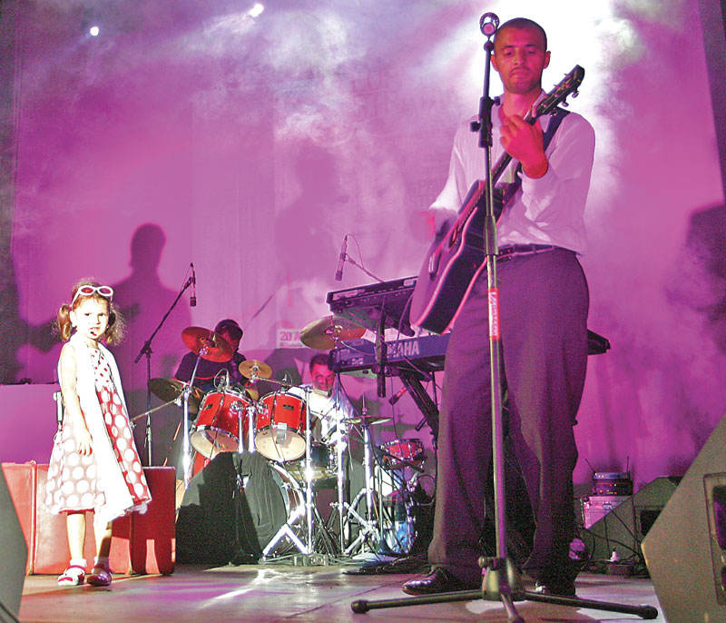 4148-180714-live.jpg