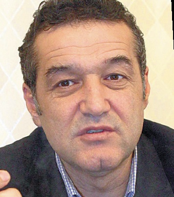 4158-183840-gigi.jpg