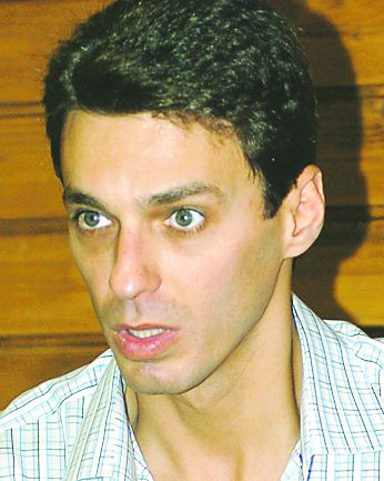 4168-186792-5mirceabadea01.jpg