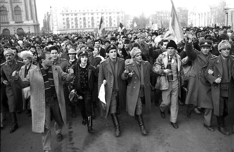 0-195403-r1.jpg