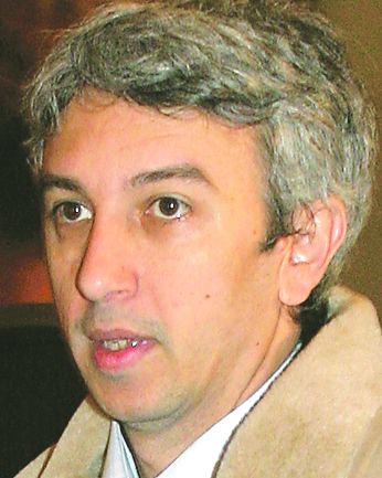 4192-193505-diaconescu.jpg