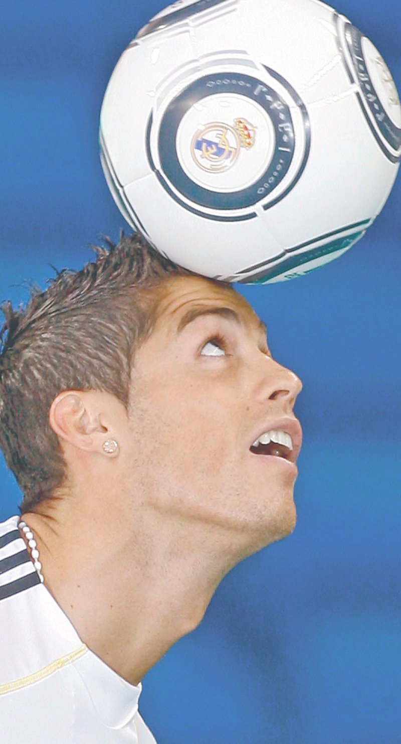 4198-195157-ronaldo.jpg