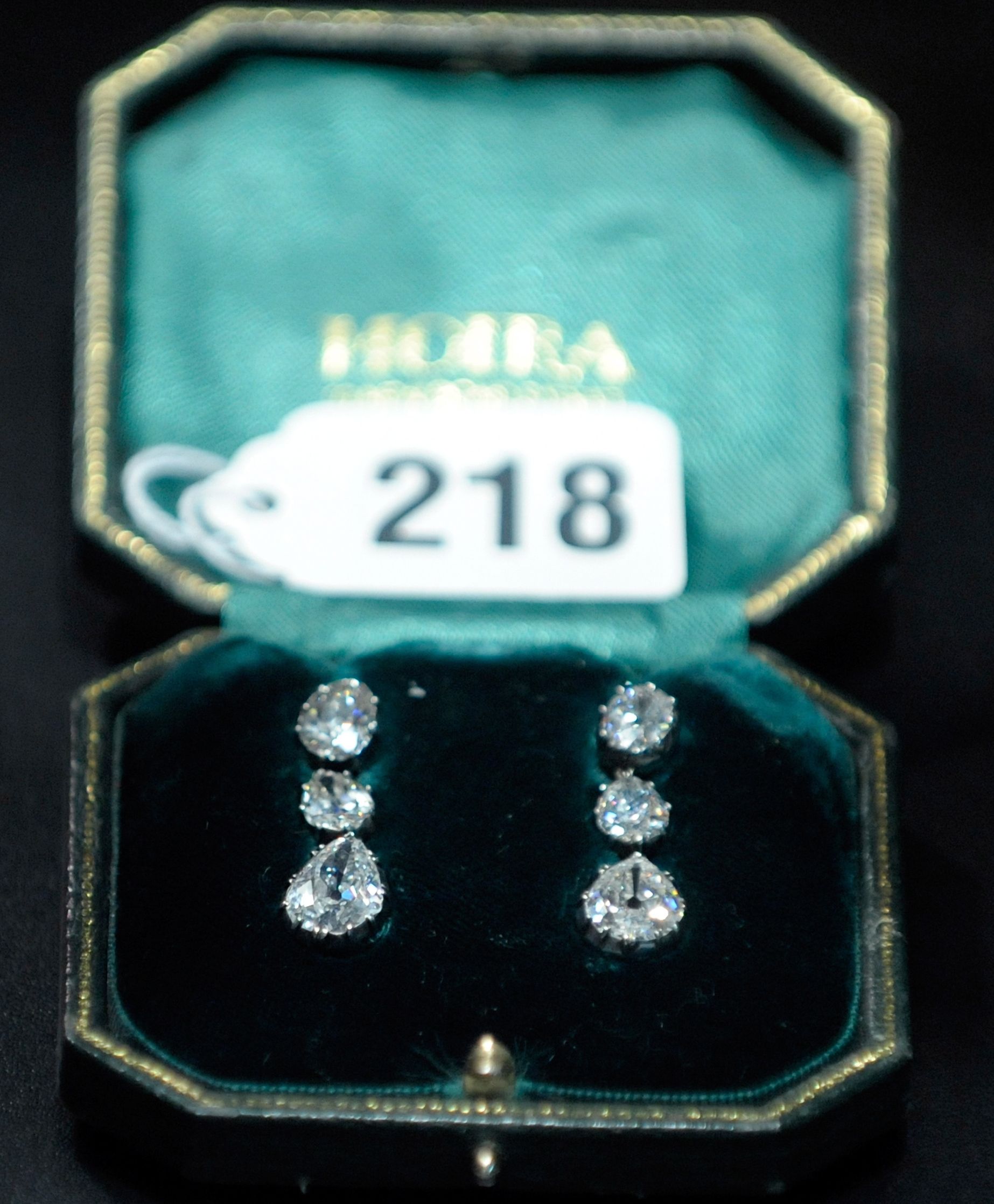 0-200809-c.jpg