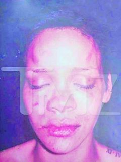 4206-197445-31thumb_612_x_0_0178152rihanna_bataie.jpg