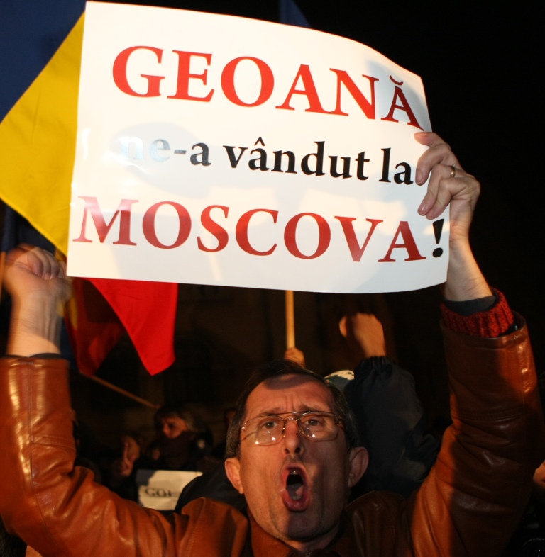 0-205829-protest2.jpg