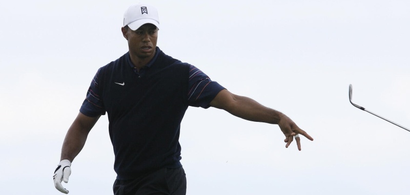 0-209439-tigerwoods1.jpg