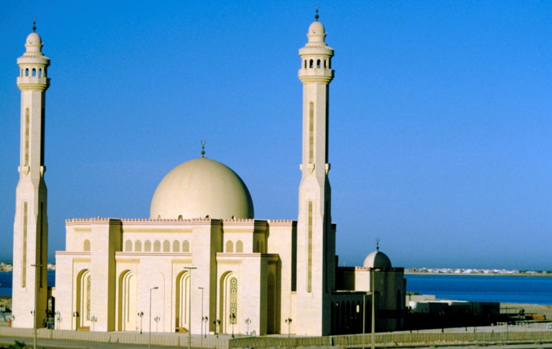 0-212849-grandmosquealfatehmosquemanamabahrain.amosqueisaplaceofworshipforfollowersoftheislamicfaith.muslimsoftenrefertothemosquebyitsarabicnamemasjid..jpg