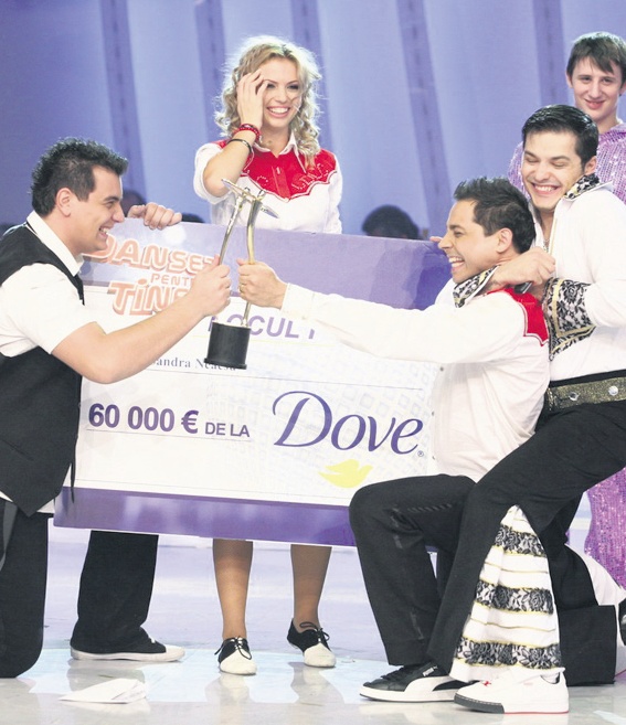4238-207113-dove.jpg