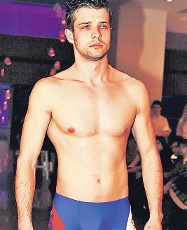 4241-207924-13ricky.jpg
