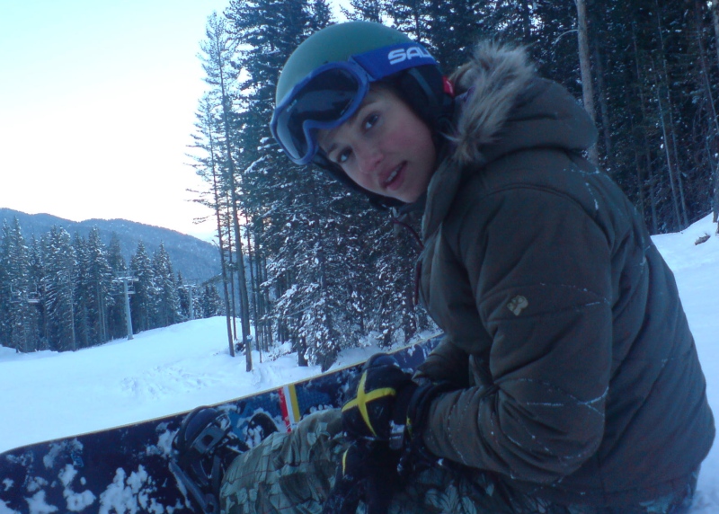 4243-208748-snowboard.jpg