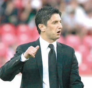 4248-209982-lucescu.jpg