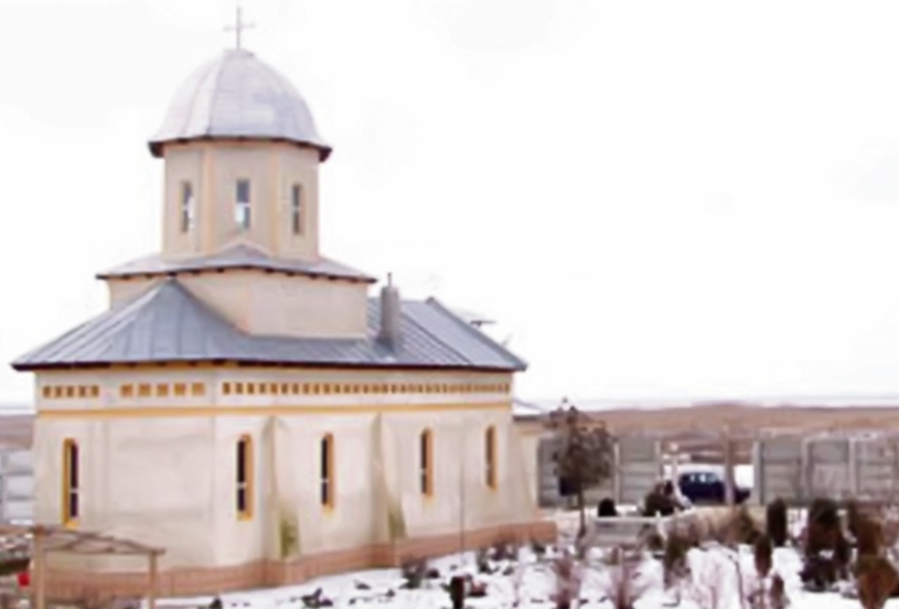 4249-210359-manastire.jpg