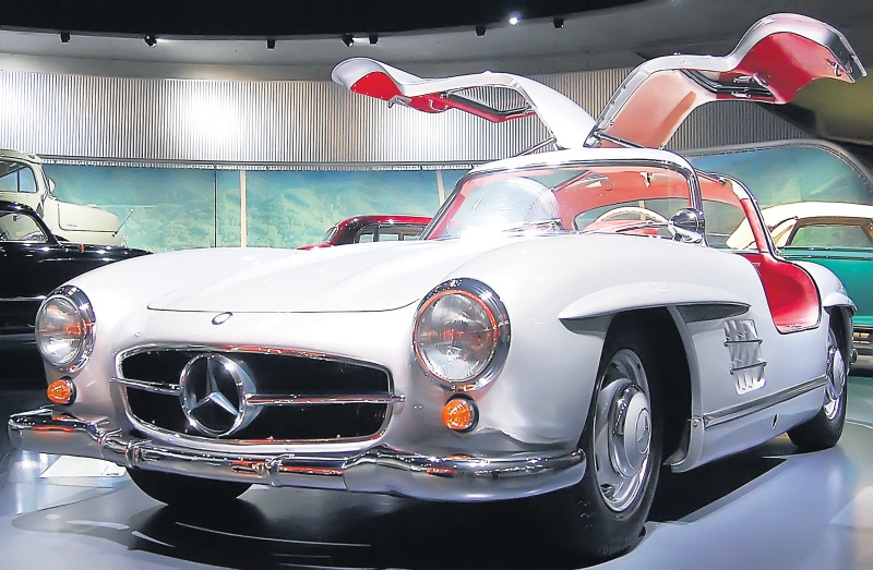 4262-213784-300sl.jpg