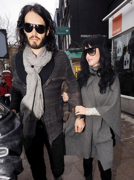 0-217470-katyperryrussellbrand.jpg