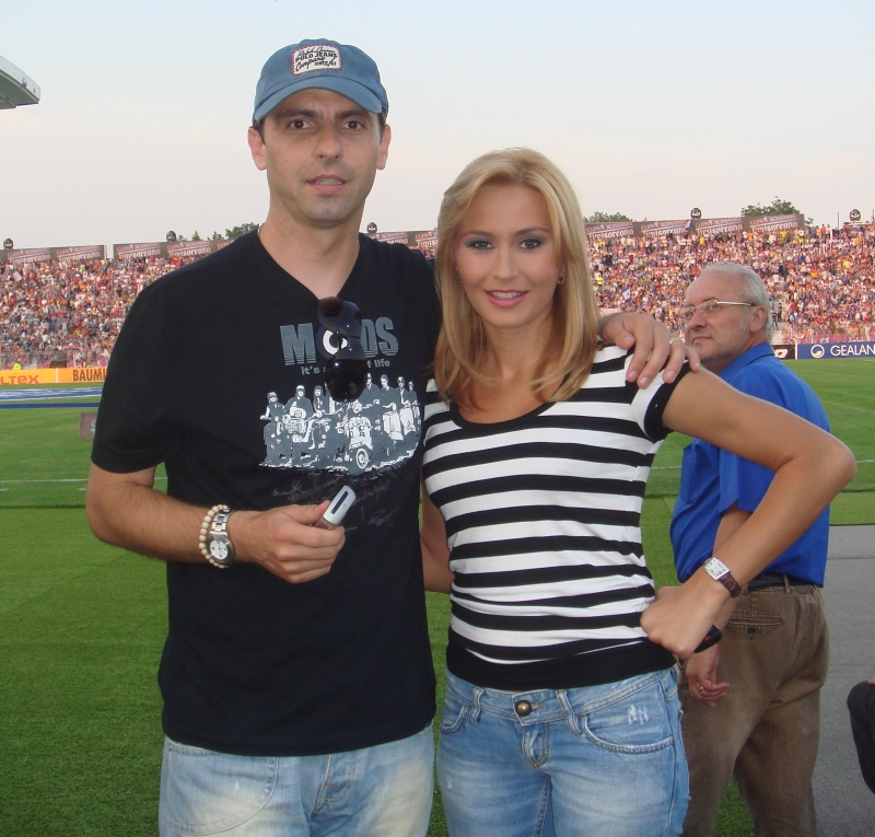 0-217914-crina.antena18.jpg