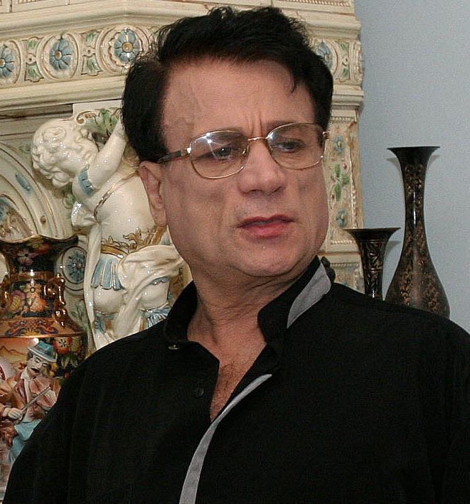 0-221057-dolanescu.jpg