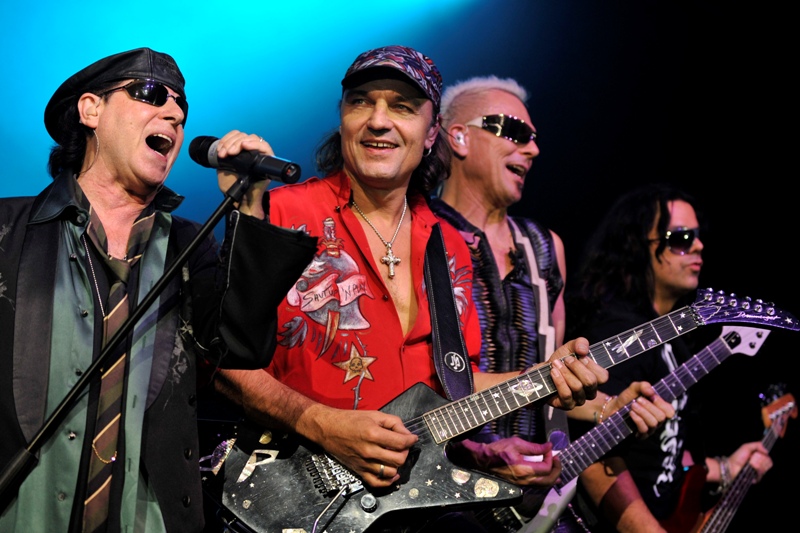 0-221750-scorpions.jpg