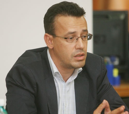 0-221763-ciutacu.jpg