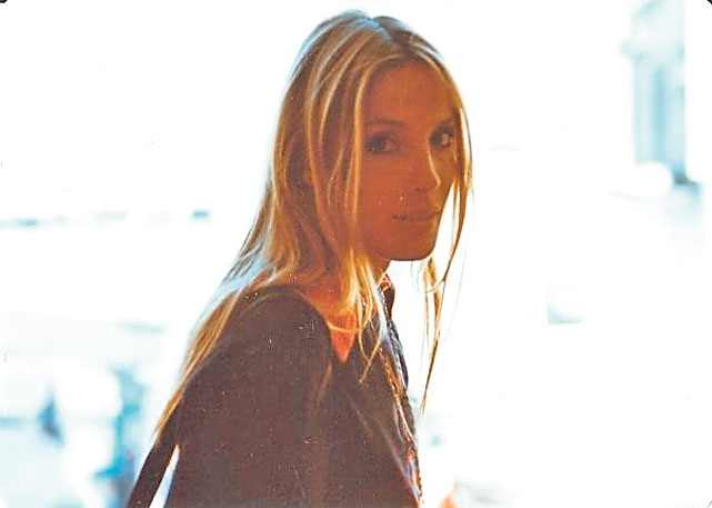 4263-214196-nikole.jpg