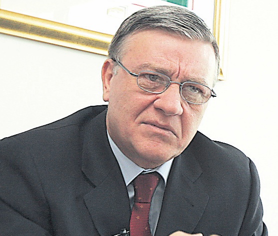 4270-216338-mirecea.jpg