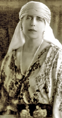 4289-221140-reginamaria1.jpg